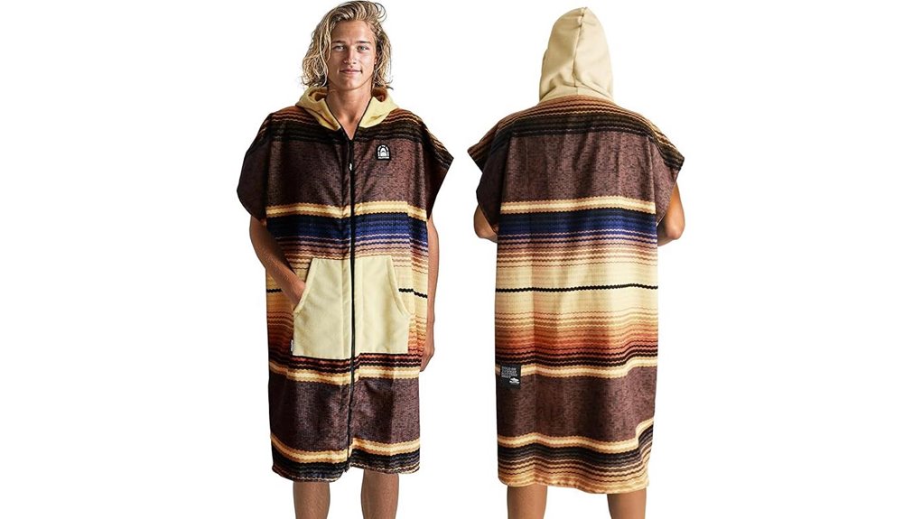 pilotfish dual pocket hooded towel